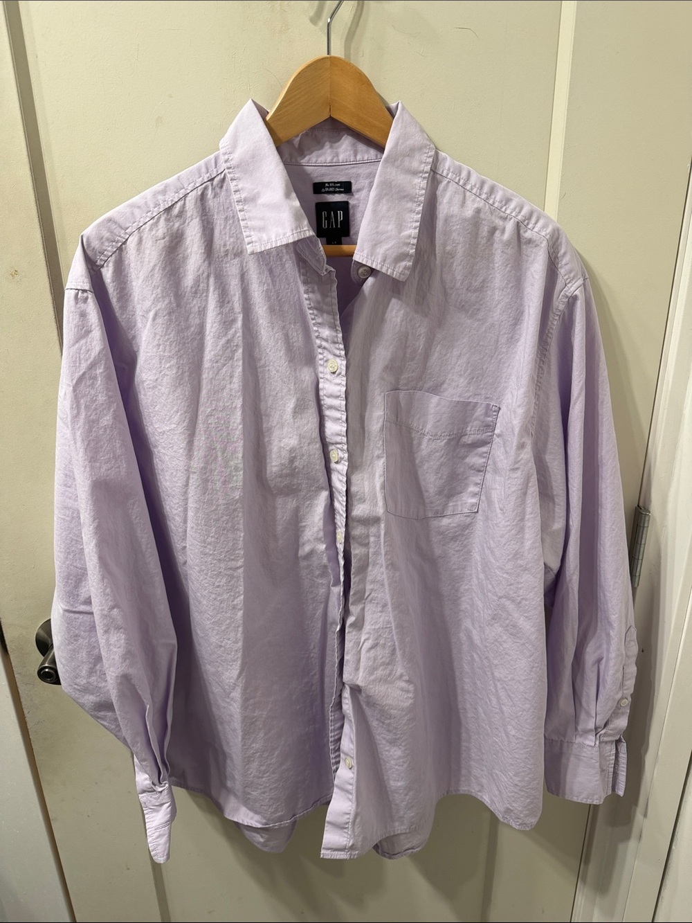 GAP 100% cotton “Big Shirt” button down in lavender